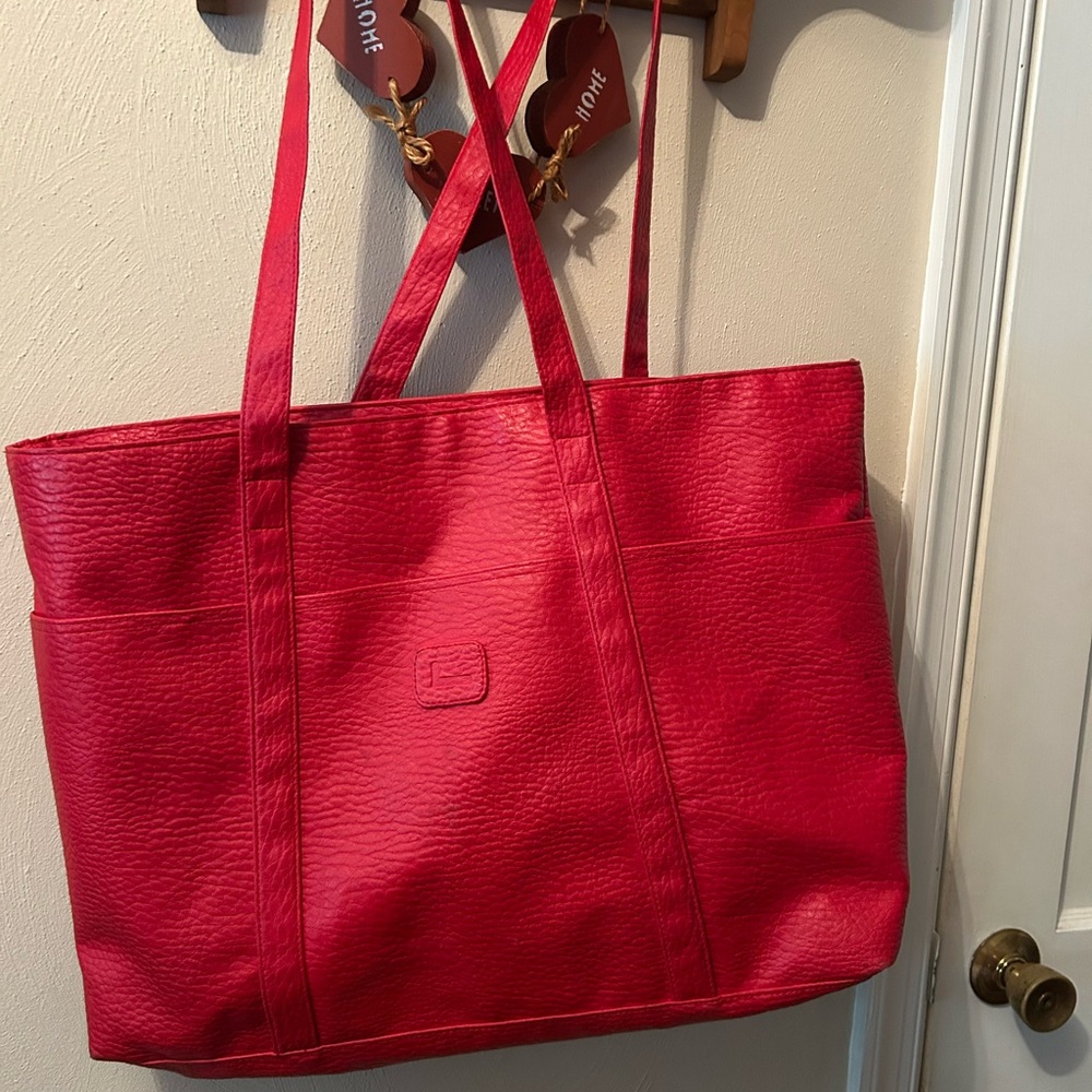 Red Oversized Tote/Shoulder Bag by LaTiQue, double handle. 3 Lg Outer pockets.